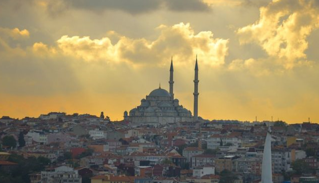 A view across Istanbul.png