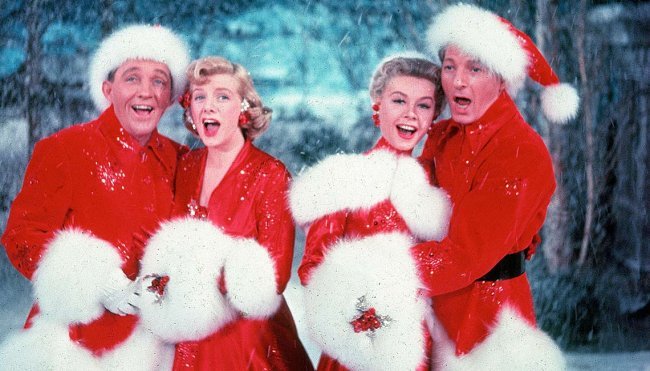 1140-white-christmas-movie-intro.jpg