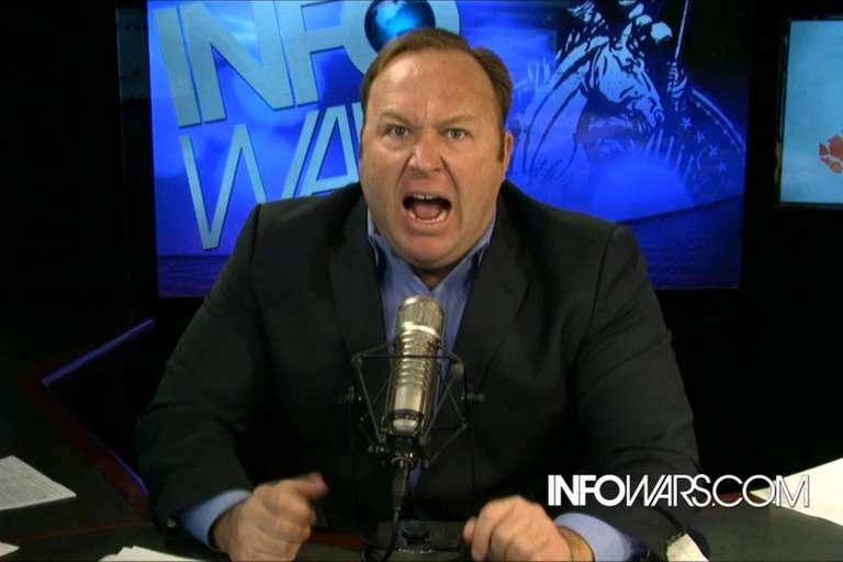 alexjones.jpg