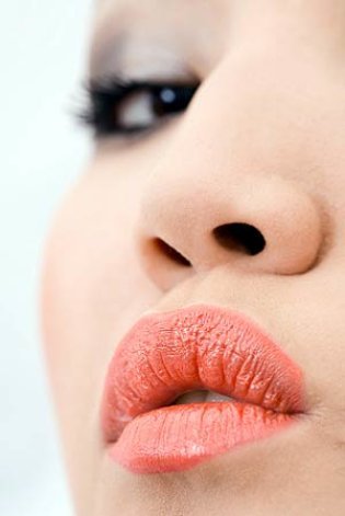 al-fin-unos-labios-naturales-desbordando-nsd-naturalidad-sensualidad-y-discrecion.jpg