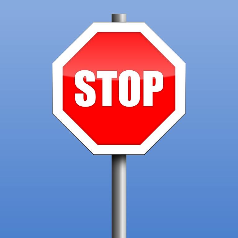 stop-2717058_1280.png