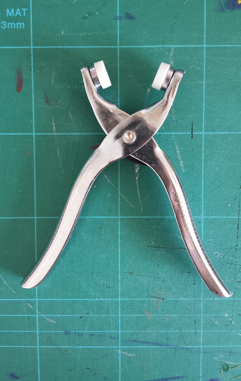 popper pliers.jpg