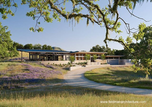 Residencia  rural contemporánea en la costa central de California.jpg