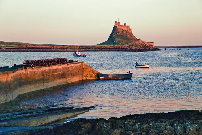 Holy-Island.jpg