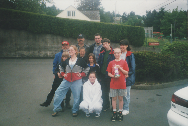 1999-06 Alan Williams Grad Group Photo Everybody-1.png