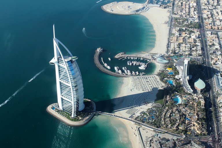 seaplane dubai.jpg