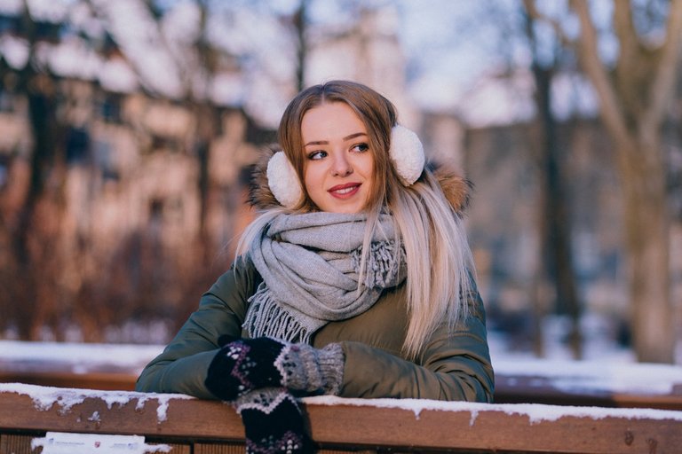 woman  wearing cashmere scarf.jpg