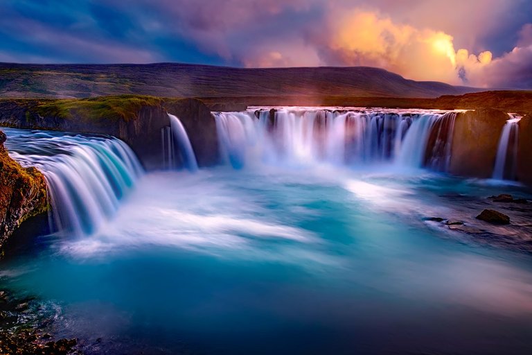 godafoss-1840758_1280.jpg