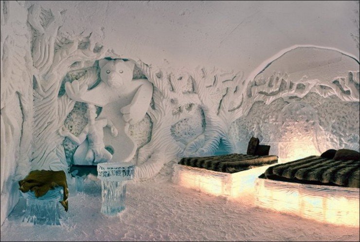 Canada-Photo-by-Hotel-de-Glace5-740x497.jpg