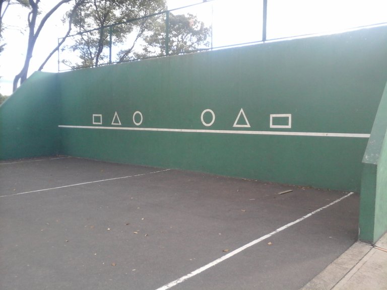 area de practica de tenis.jpg