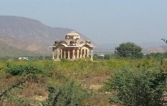 bhangarh.jpg