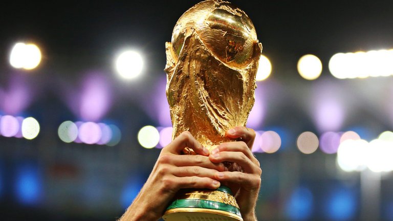 skysports-football-world-cup-fifa-trophy-general-view-stock_4168818.jpg