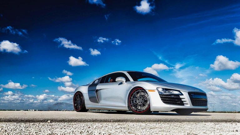 supercar-wallpapers-audi-r8-3.jpg