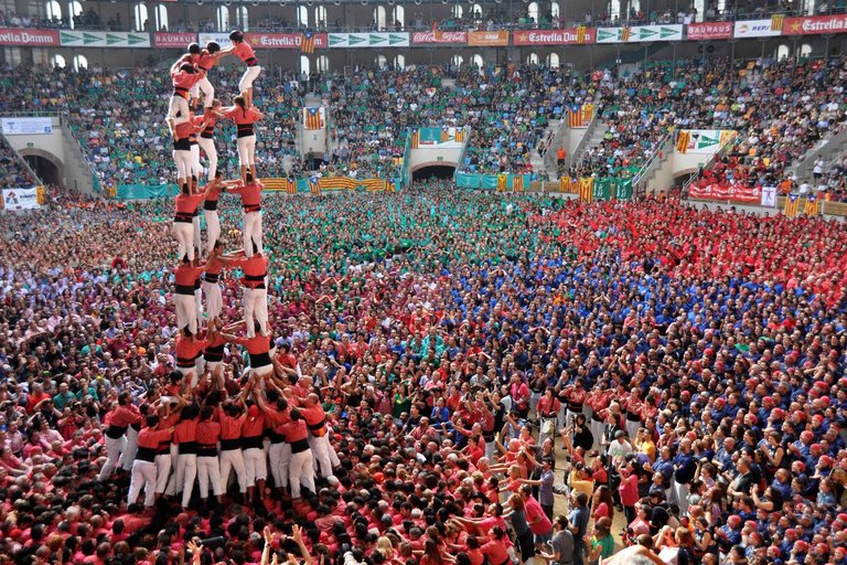 Spain-Tarragona-Concurs-de-Castells.jpg