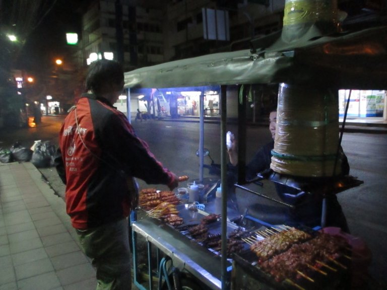 Braaiboy 3 am chicken man IMG_7383.JPG