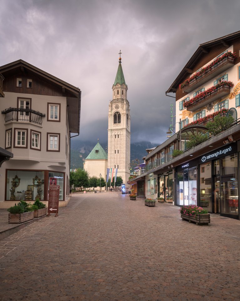 Basilica-Minore-dei-Santi-Filippo-e-Giacomo-in-the-Evening-Cortina-d-Ampezzo-Italy.jpg