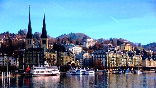 switzerland-4812311_640.jpg