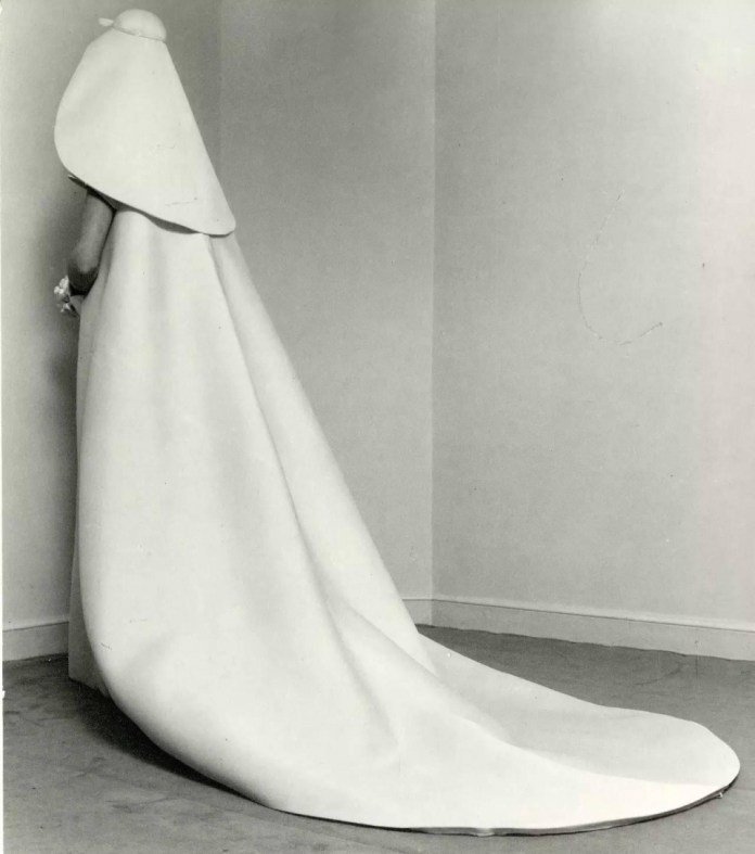 http-::1granary.com:central-saint-martins-fashion:love-letter-cristobal-balenciagas-1967-wedding-dress:.jpeg