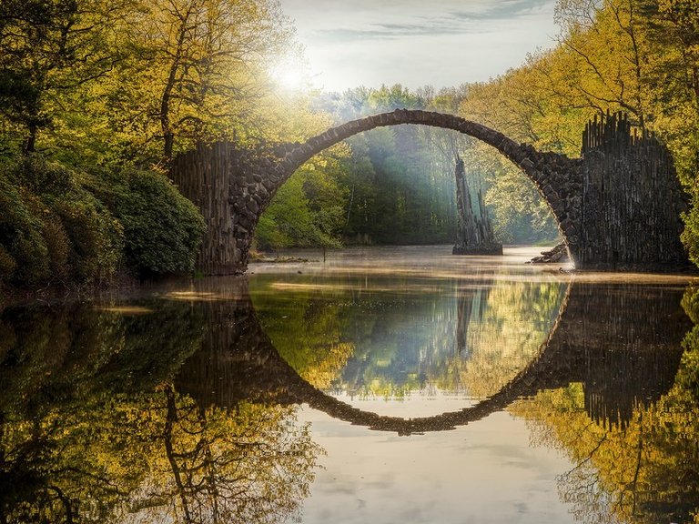 rakotz-bridge-saxony-germany-cr-alamy.jpg