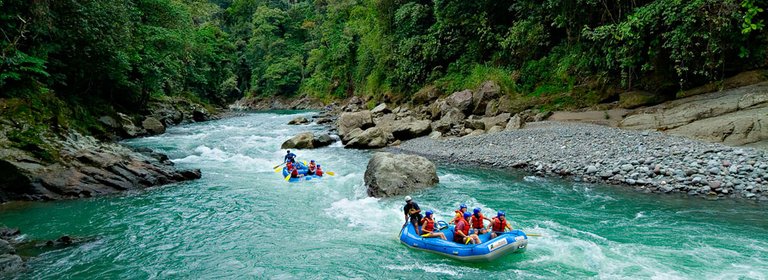 Costarica-rafting.jpg