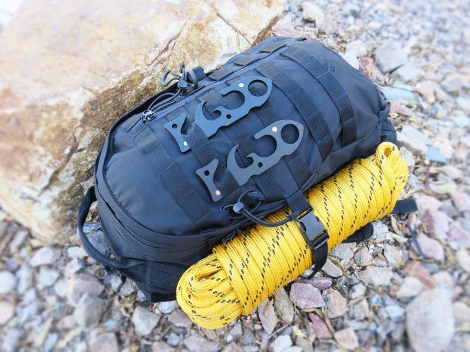 CLIMBING BAG.jpg