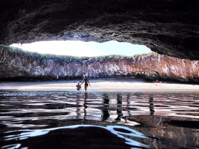 hidden-beach-mexico.jpg