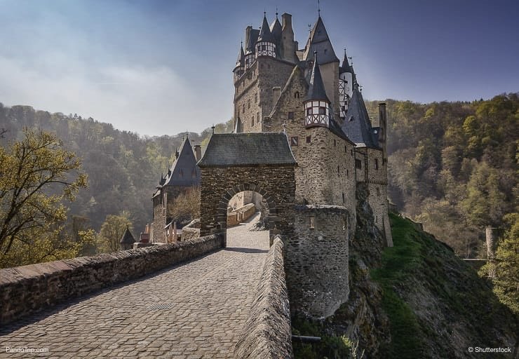 Eltz-Castle-Germany-2.jpg