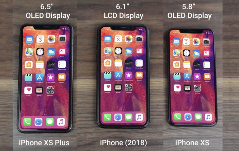 iphonexs_three_2018.jpg