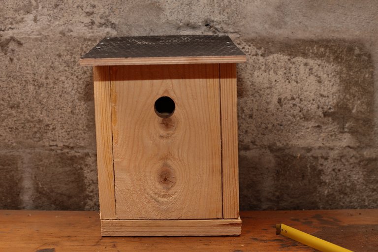 Birdhouse post - 11.JPG