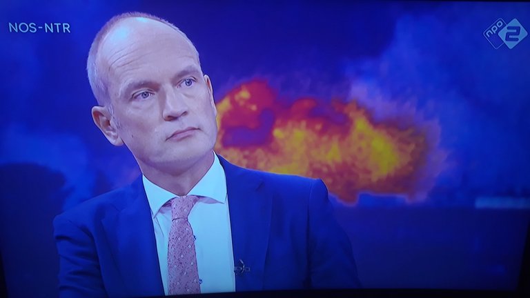 nieuwsuur3.jpg