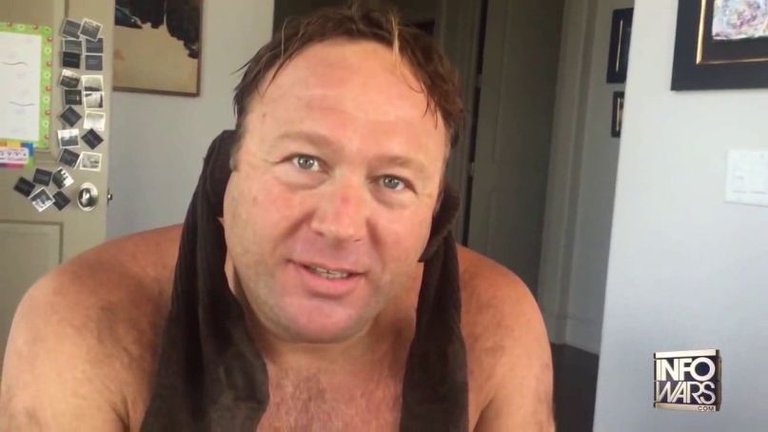 alex-jones-shirtless.jpg