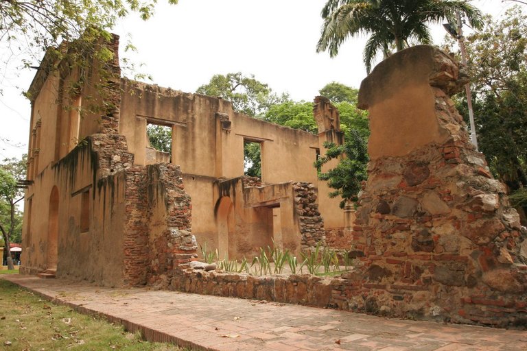 casa fuerte.jpg