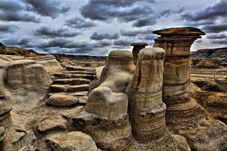 drumheller badlands 1.jpg