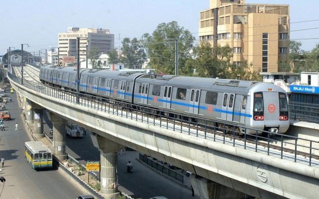 Mumbai+Metro+Rail.jpg