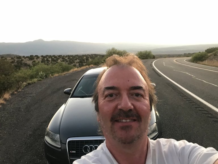 sedona roadtrip 2018 selfie bad hair day.jpg