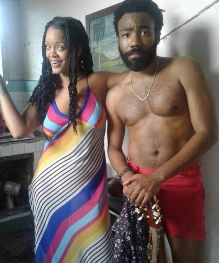 Rihanna-and-Donald-Glover.jpg