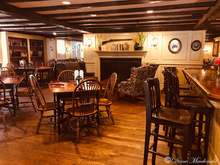 Ebenezers Tavern.jpg