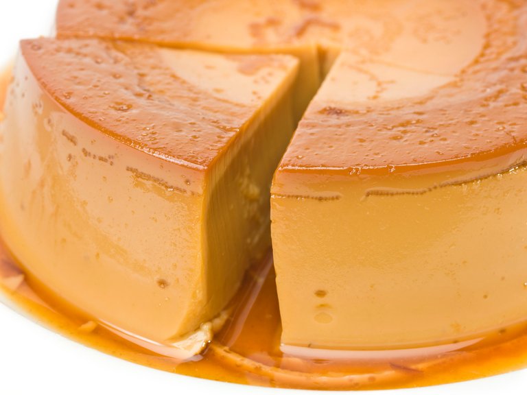 flan-creme-caramel-157510349-5889394f5f9b5874eebf8f11.jpg