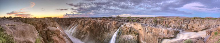 Augrabies Falls Sunset Panoramic 18h10 (small).jpg