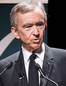 Bernard_Arnault_(3)_-_2017_(cropped).jpg