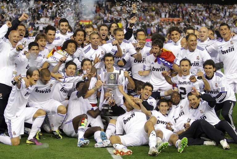 Real-madrid-team- photos 2012 01.jpg