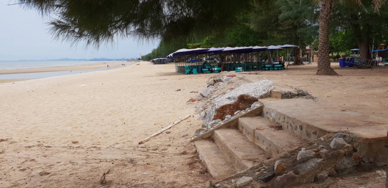 Cha-am beach 4.jpg