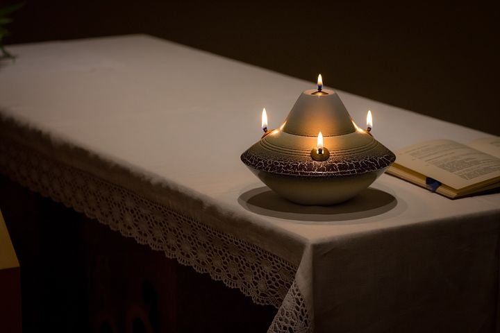 candle-1912947__480.jpg