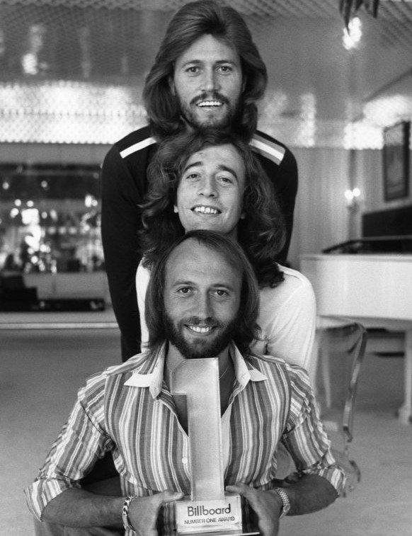 primary%3ADownload%2FBee_Gees_1977.JPG