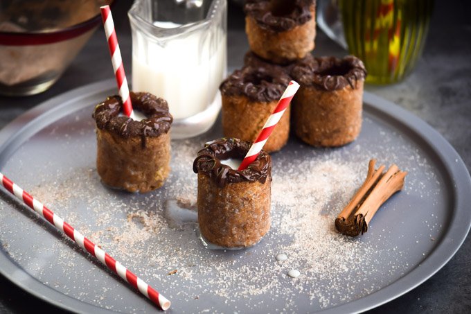 Chocolate Coated Snickerdoodle Milk & Cookie Shots (8).jpg