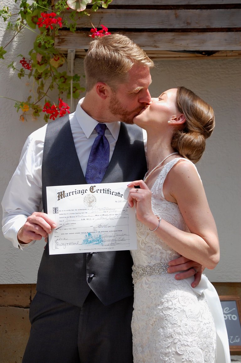 CertificateKiss.jpeg