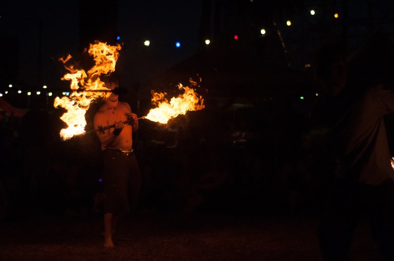 St Kilda festival 01-2010 fire jugglers-1.jpg