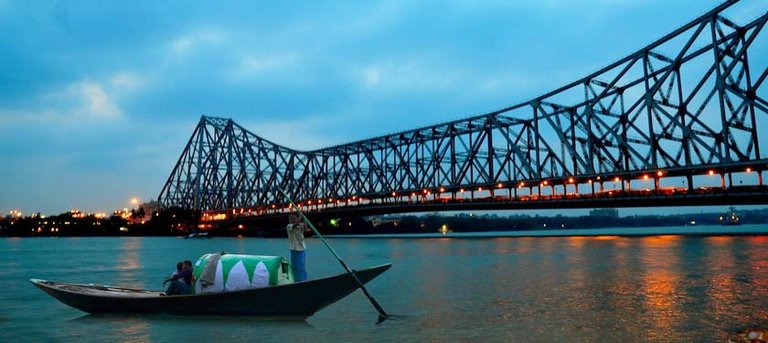 Howrah-Bridge.jpg