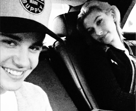 hailey-baldwin-and-justin-bieber-12-1455711778-view-0.png