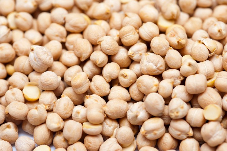 chickpeas.jpg